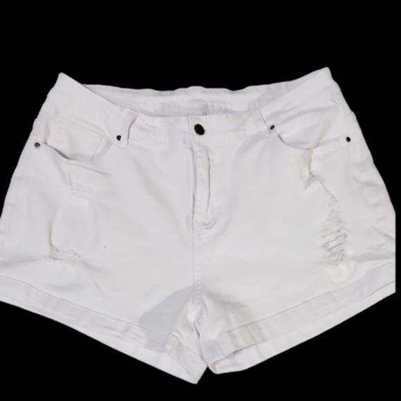 Juniors xl denim stretch Jean shorts white distressed - Picture 1 of 6